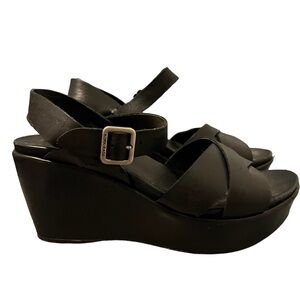 Kork-Ease Ava 2.0 Wedge Sandal
Women's Black Shoes - Women's Size 8
(M)